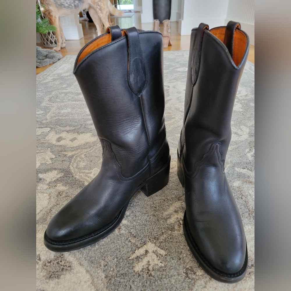 FRYE LEATHER PULL ON BOOTS, 9M, BLACK